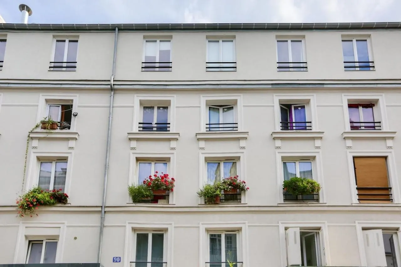 Super Studio In The 11Th District Apartment Paris France